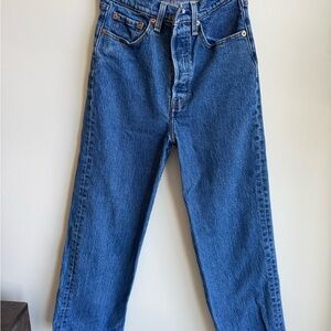 Levis Ribcage Straight Ankle Jeans